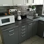 Vivien Apartman