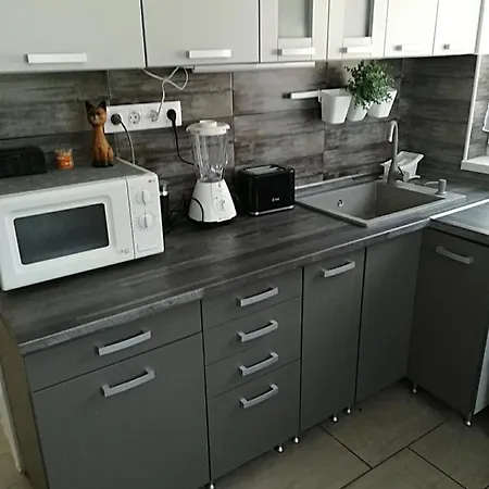 Vivien Apartment