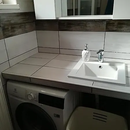 Vivien Apartment *