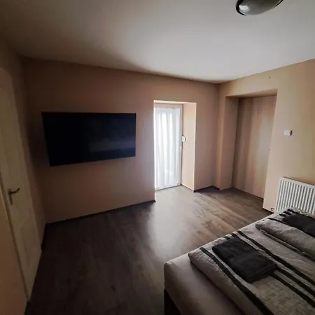 Vivien Apartment