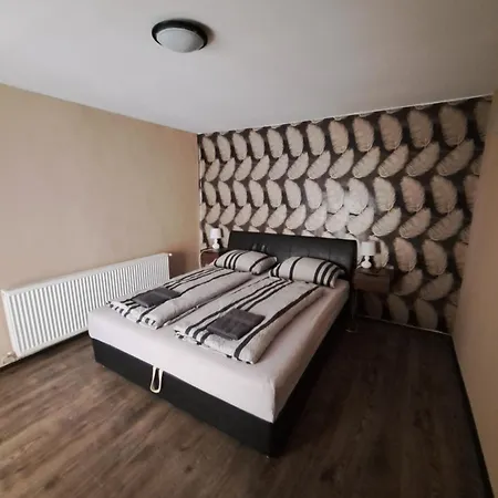 Vivien 公寓 Fonyód